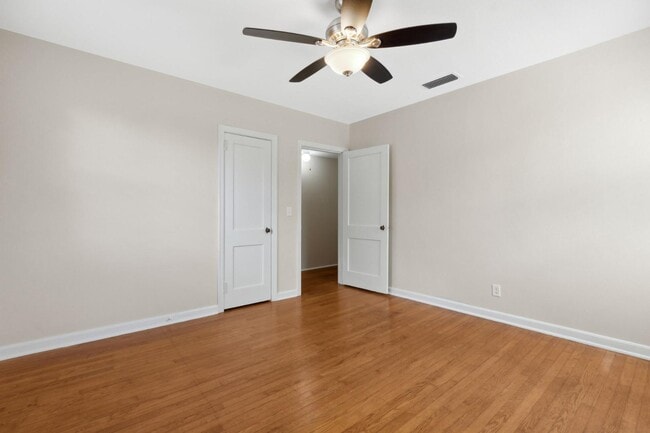 Building Photo - 3582 Hedrick St