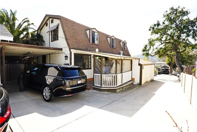 Building Photo - 2615 Manhattan Ave