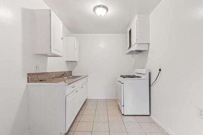 Floorplan - Shermanair Apartments