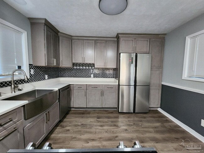 Building Photo - 5140 Choctaw Ave