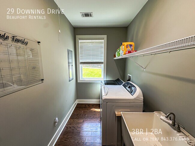 Building Photo - 29 Downing Dr