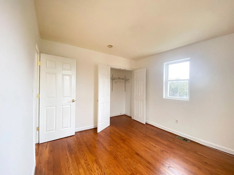 Building Photo - 787 Fairmont St NW