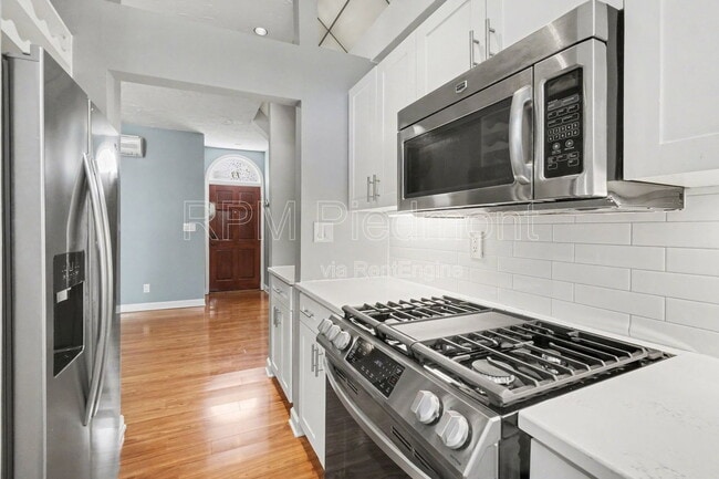 Building Photo - 751 Piedmont Ave NE