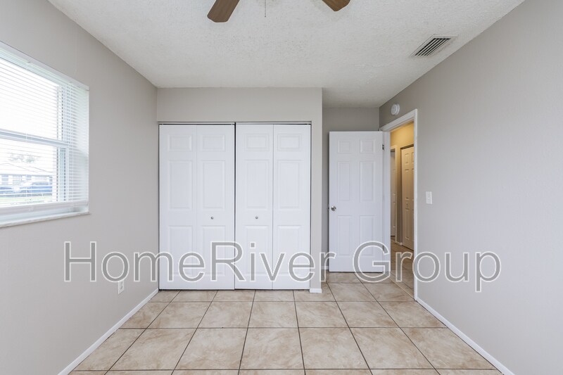 Building Photo - 8221 Jacaranda Ave