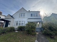 Building Photo - Now Available! 2 bedroom 1 bathroom in Chattanooga TN!