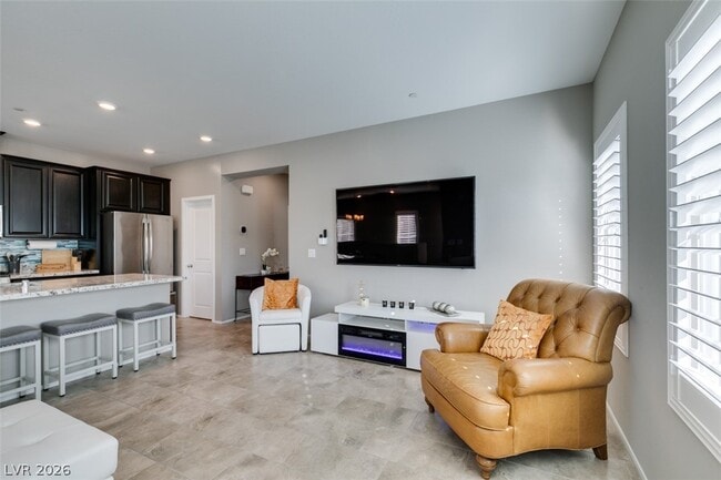 Building Photo - 545 Teovani St