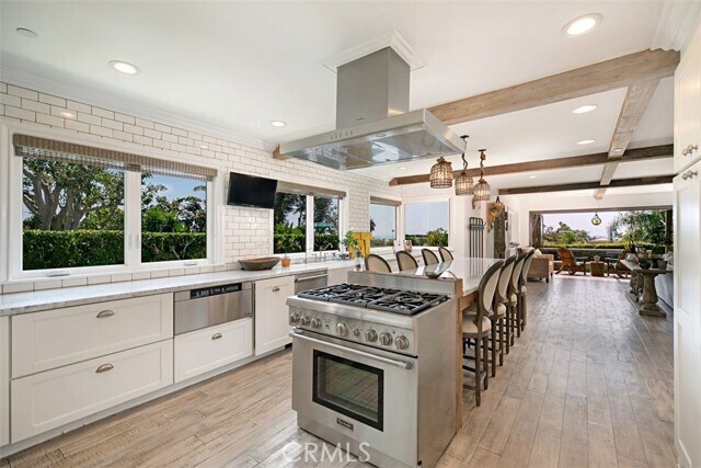 Building Photo - 228 Ledroit St