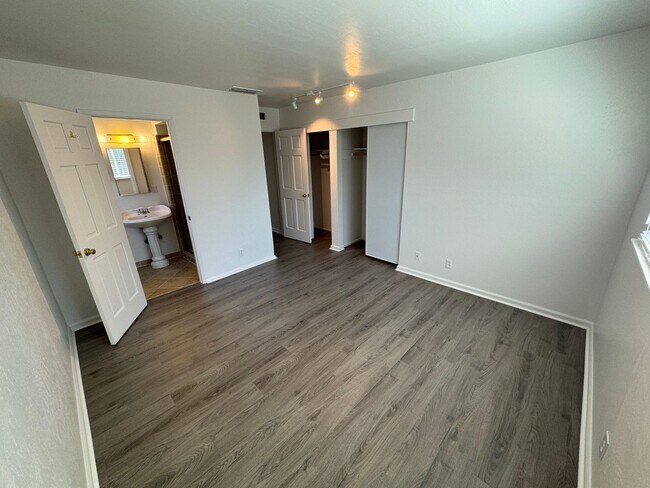 Building Photo - 3 bedroom | 2 bathroom | Citrus Heights Single Family Home