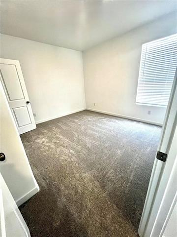 Building Photo - 1904 Adams Dr