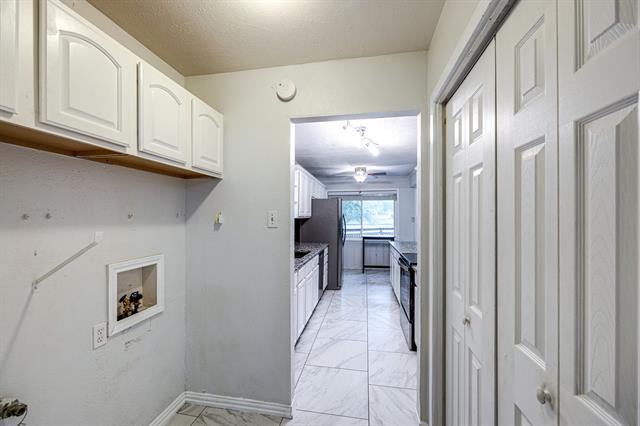 Building Photo - 14520 Shoredale Ln