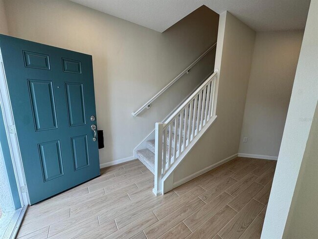 Building Photo - 354 Lady Palm St