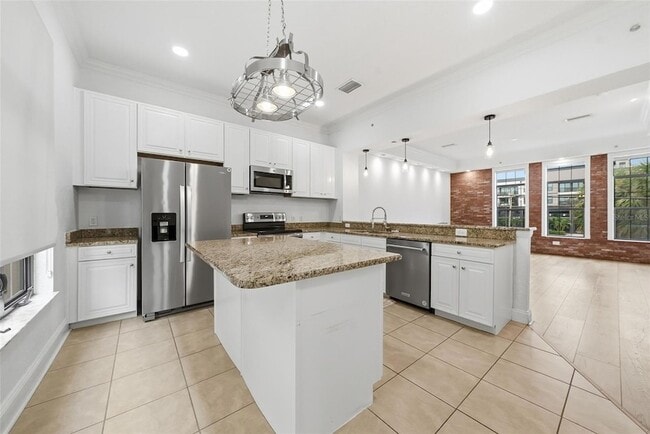 Building Photo - 2236 Soho Bay Ct