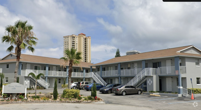 Building Photo - 1/1 Condo in Daytona