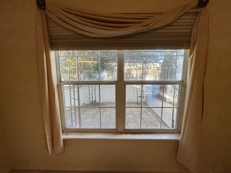 Building Photo - 2232 San Felipe