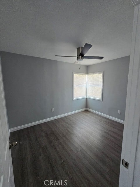 Building Photo - 8467 Cottonwood Ave