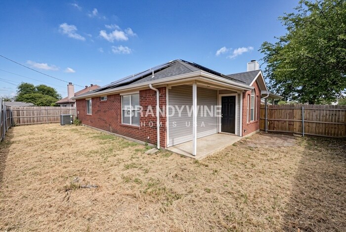 Building Photo - 3109 Alta Mesa Dr