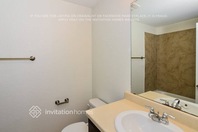 Building Photo - 14045 Shivers Cv