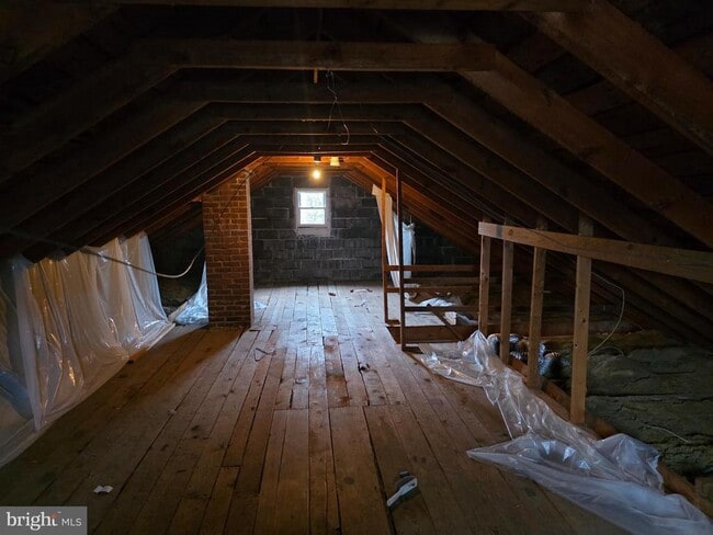 Building Photo - 239 Belleview Ave