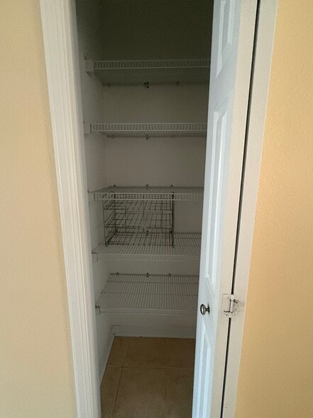 Kitchen Pantry (2) - 3031 Meadow St