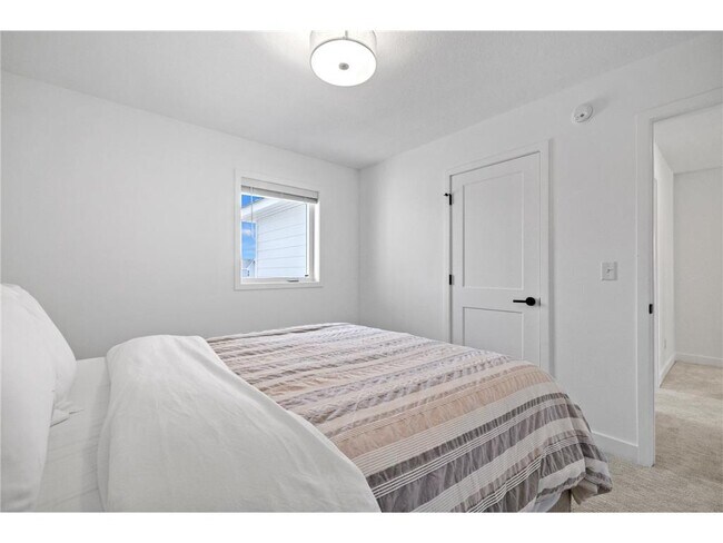 Building Photo - 17949 Hidden Creek Trl