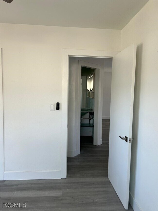 Building Photo - 3835 Arlington St