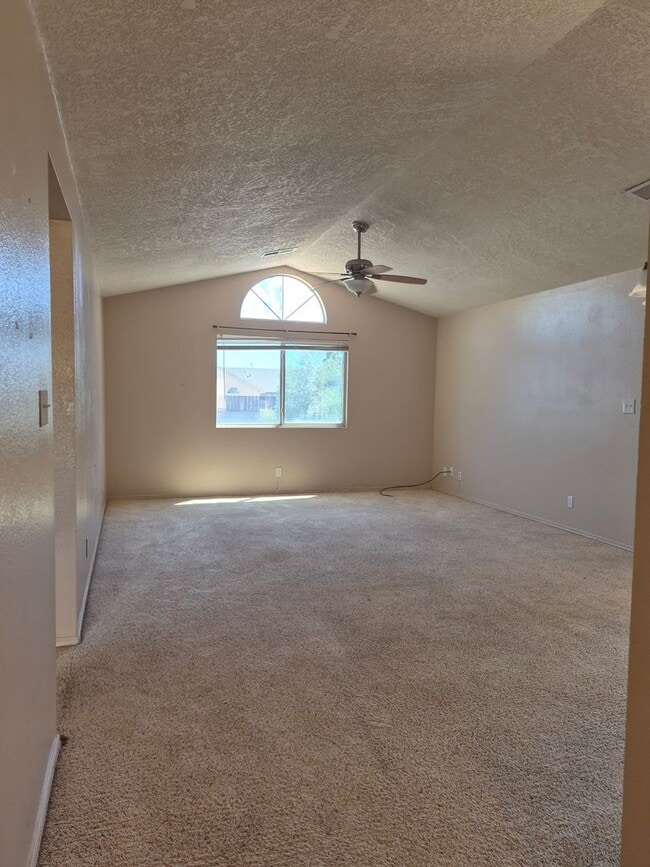 Building Photo - 4604 Bismark Hills Way NE