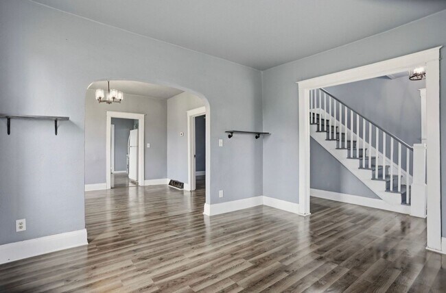 Building Photo - Spacious 4 Bed / 1 Bath Home in Carrollton Township!