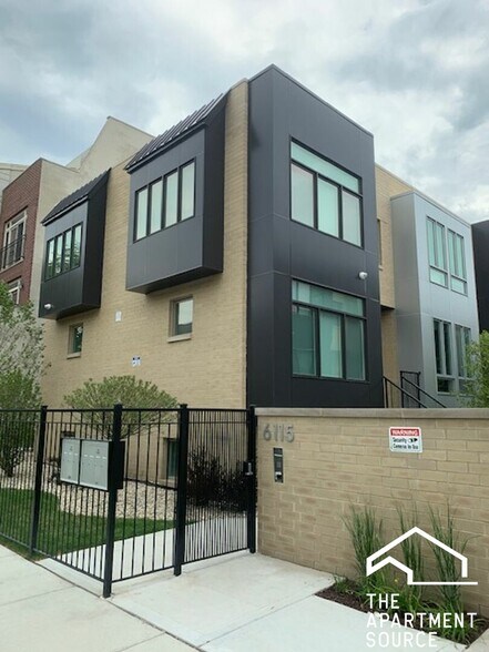 Building Photo - 6115 S University Ave