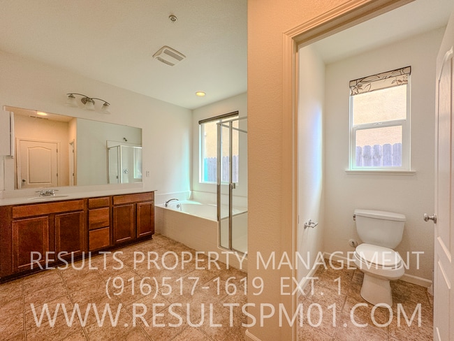 Building Photo - Newly Upgraded West Roseville 4 Bed 3 Bath...