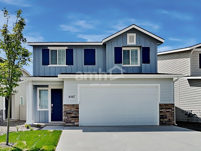 Primary Photo - 4067 Bold Stripe Ave