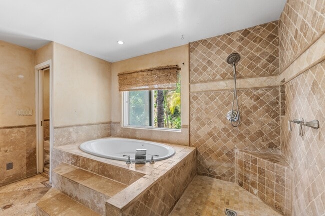 Building Photo - 8743 Topanga Canyon Blvd