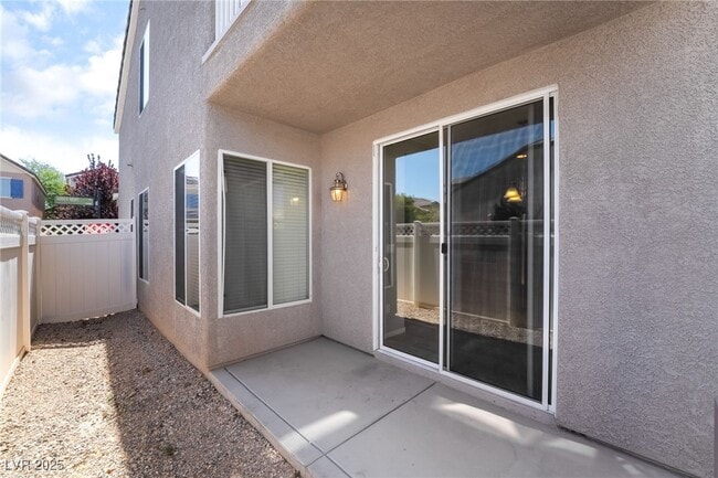 Building Photo - 10429 Amber Night St