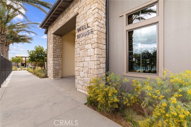 Building Photo - 39601 Lupine Dr