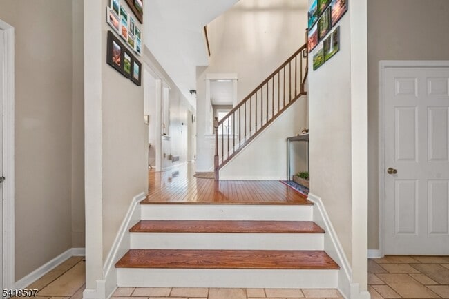 Building Photo - 29 Newell St