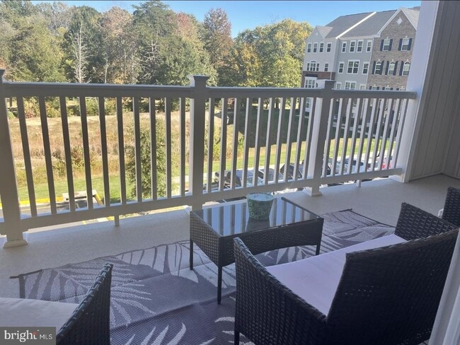 Building Photo - 7977 Independence Dr