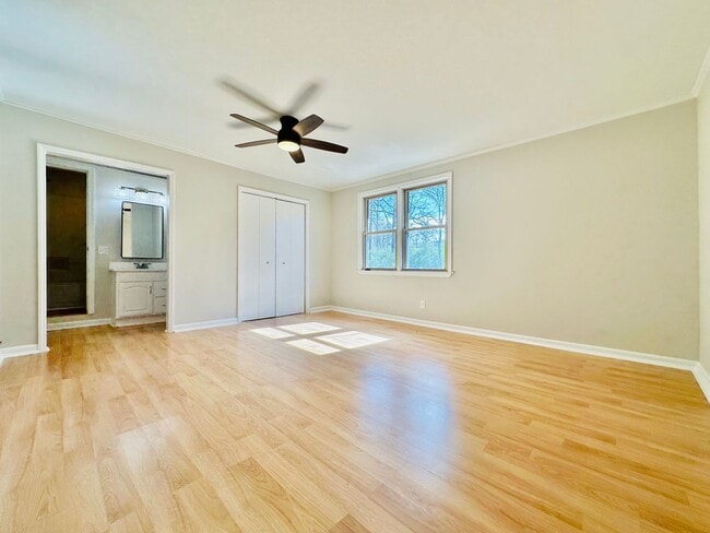 Building Photo - Updated Single-Level 3BD Home in Durham | Large Deck & Patio | Minutes to Duke & I-85