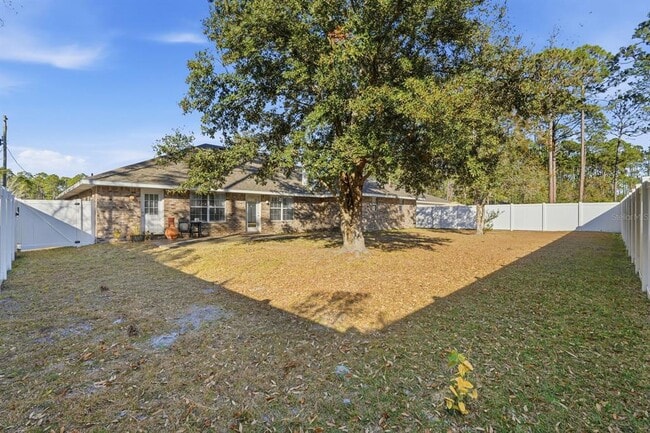 Building Photo - 6 Reybury Ln