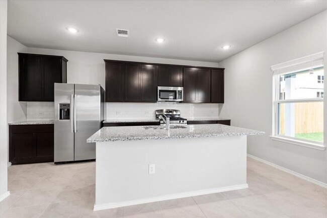 Building Photo - 4909 Sea Salt Dr