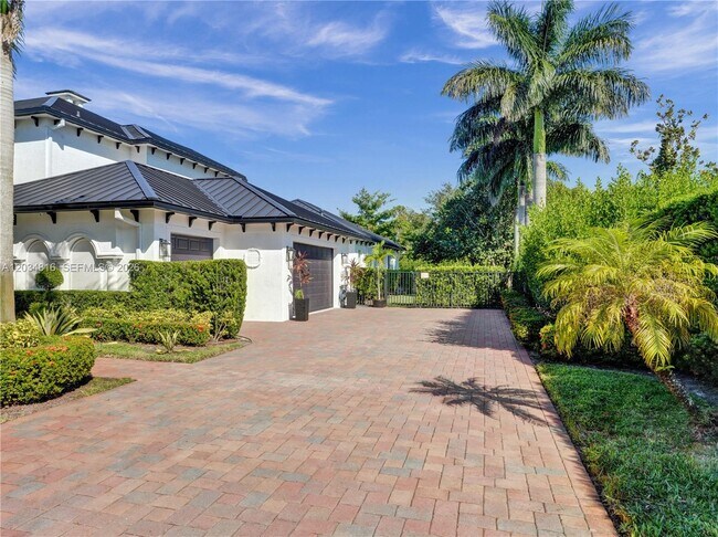Building Photo - 14321 Jockey Cir