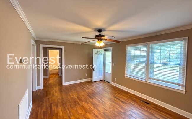 Building Photo - 5207 Evitt St