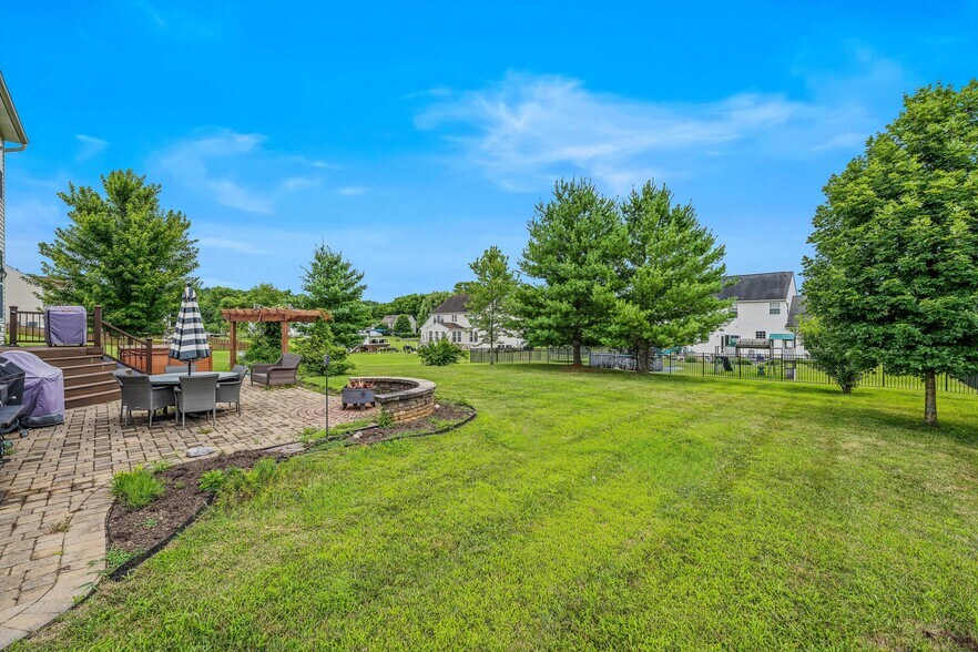 Building Photo - 288 Cirrus Way