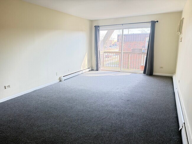 Building Photo - 5720 East Ave