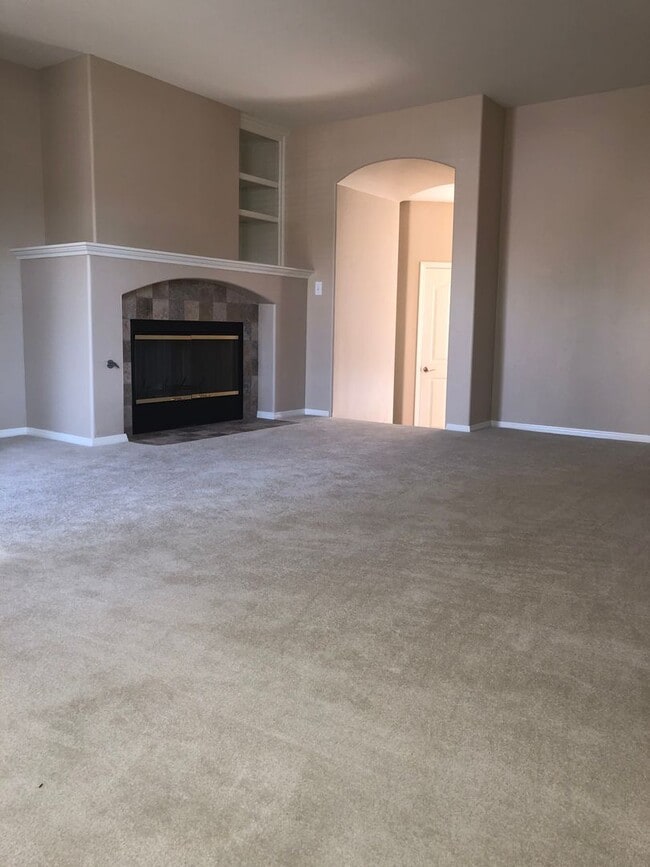 Building Photo - 512 San Diego St