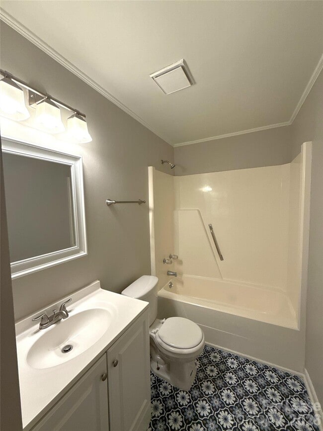 Building Photo - 8209 Terra Linda Ln