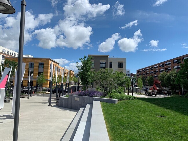 Building Photo - 1 Lisbon St