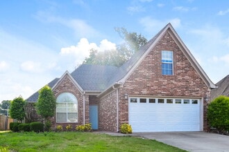 Building Photo - 5962 Stafford Dr