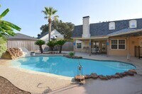 Building Photo - 2503 Southwick St