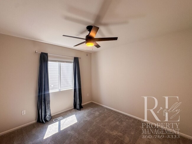 Building Photo - 4219 Nettle Dr SE