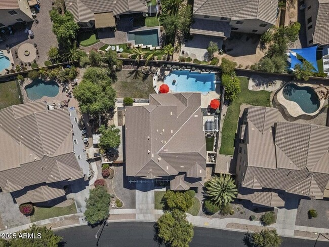 Building Photo - 2879 E Janelle Way