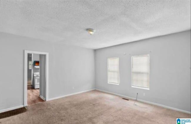 Building Photo - 3117 Beulah Ave SW
